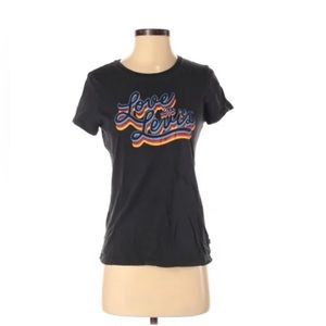 Levi's Size M Short Sleeve T-Shirt